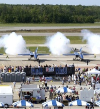 Flight Line Seats - Sunday