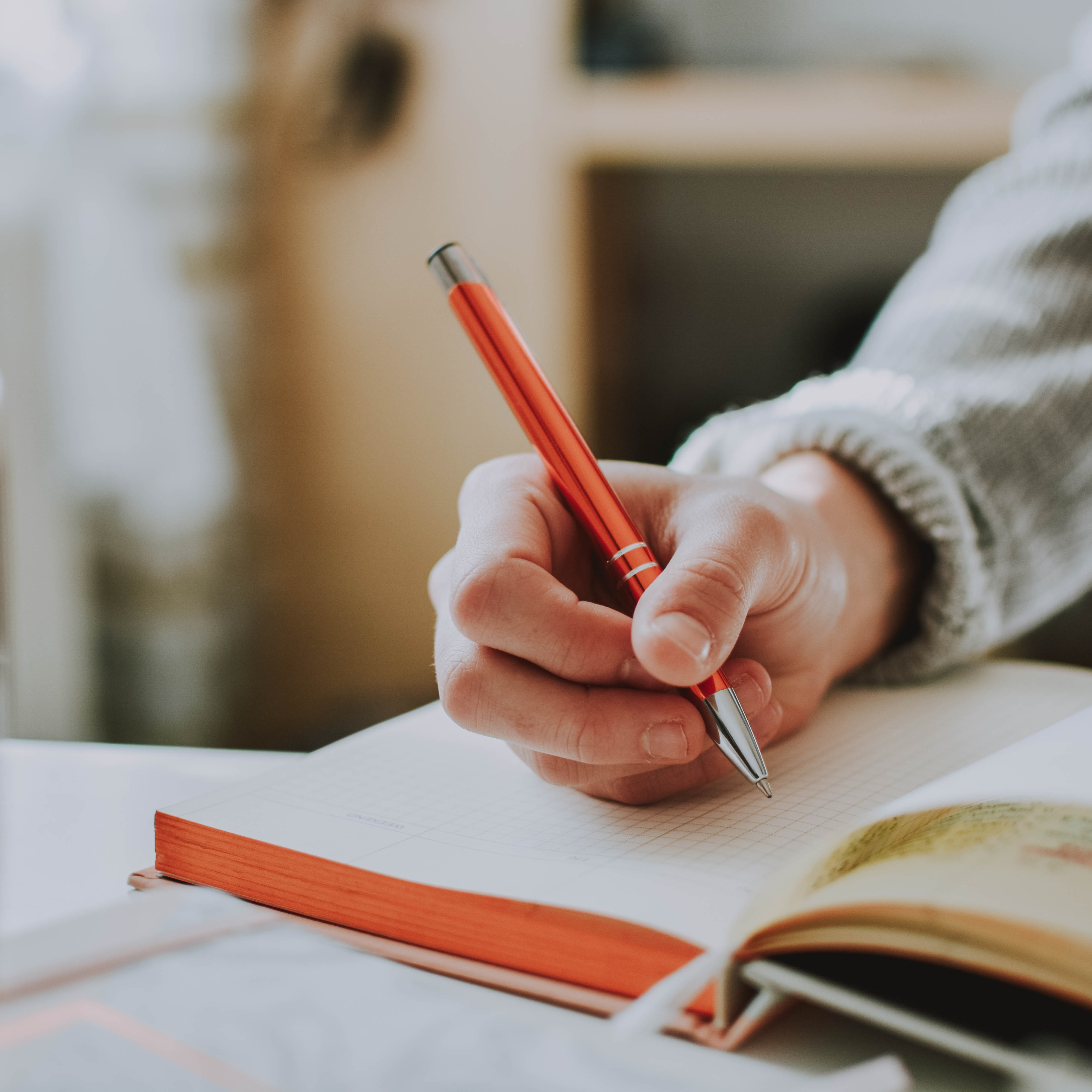 Wow Essay Service to Boost Your Grades!