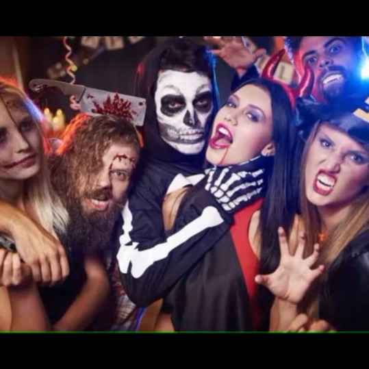 Halloween Party | Happy Hour Till 9.30pm | Roxy Mayfair