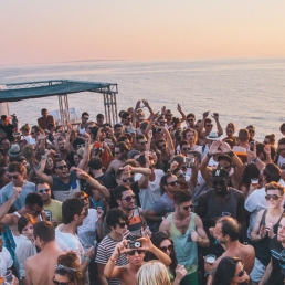 DAYDREAM BOAT PARTY