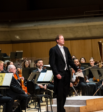 Toronto Symphony Orchestra: Gustavo Gimeno - Gimeno Conducts Beethovens 5th 