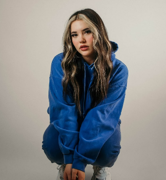 Lauren Spencer-Smith | Live Performance | Tickets
